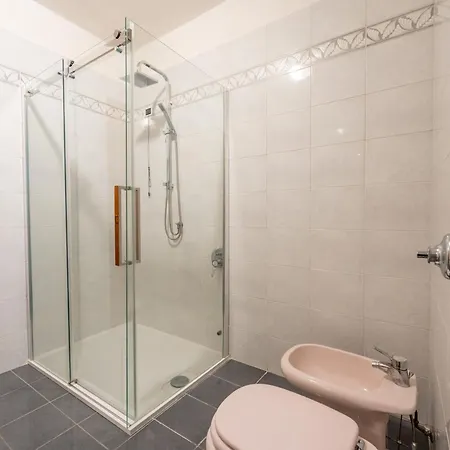 Con Piscina E Terrazzo Apartmán Desenzano del Garda