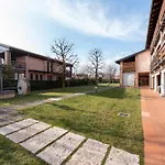 Con Piscina E Terrazzo Apartman *